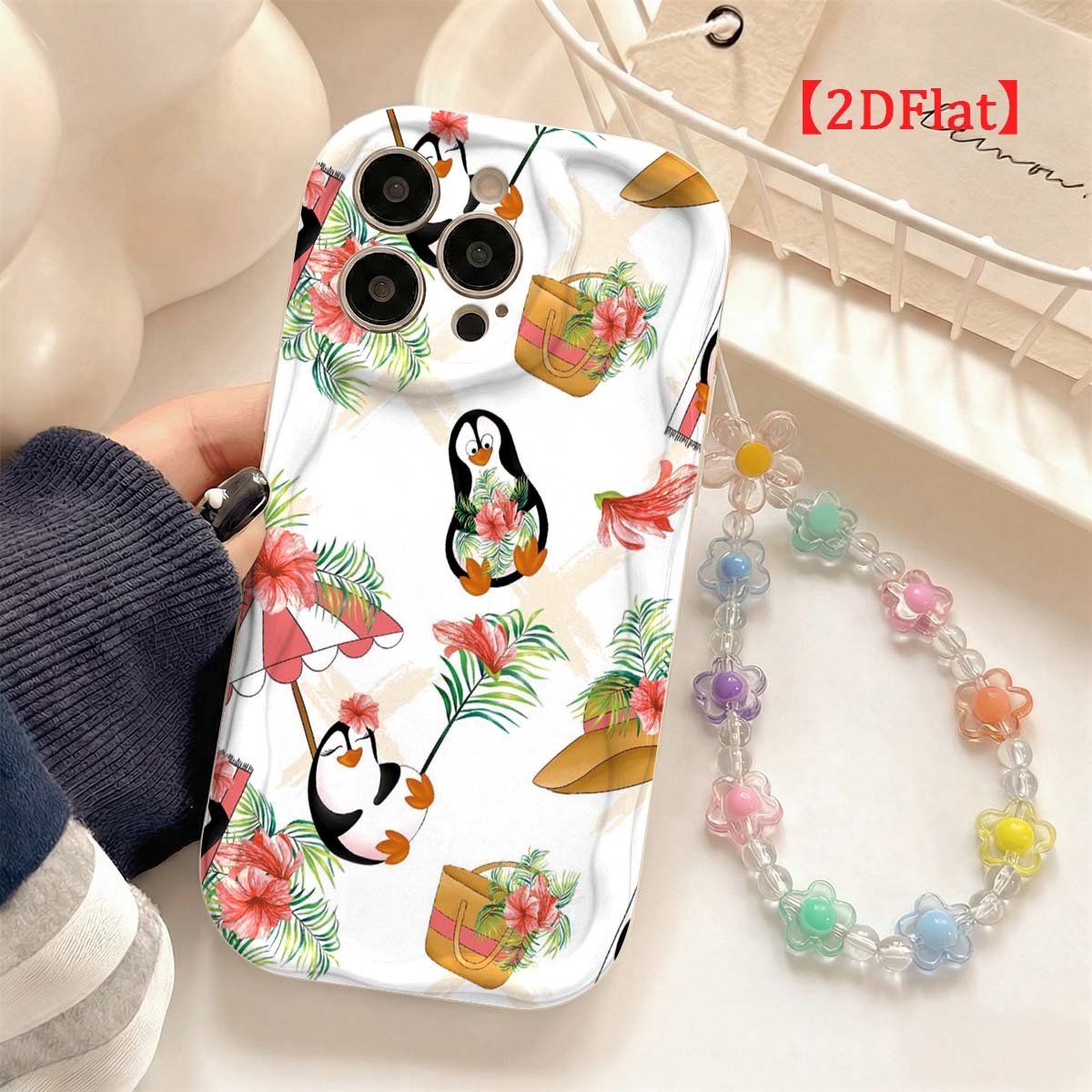 Cute Penguin Phone Case For iP - Cute Cartoon Wrist Strap Silicone Case recension och pris